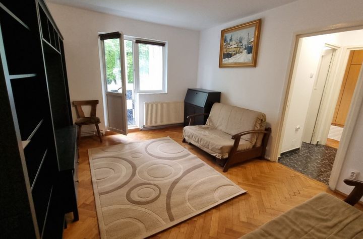 Apartament 3 camere de inchiriat ASTRA - Brasov anunturi imobiliare Brasov