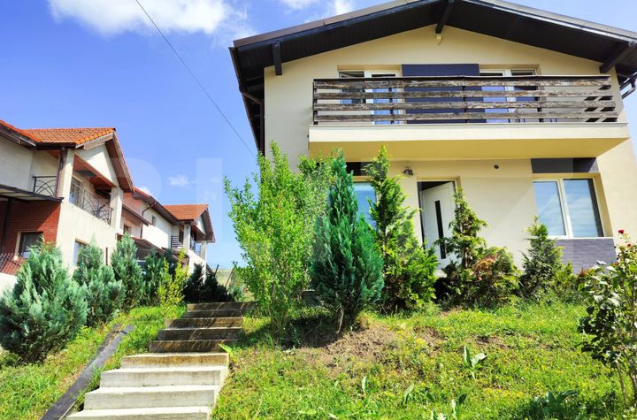 Casă - 4 camere de vanzare CHINTENI - Cluj anunturi imobiliare Cluj