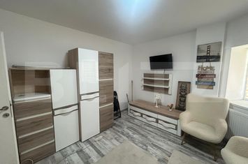 Garsonieră de vanzare MICRO 12 - Dambovita anunturi imobiliare Dambovita