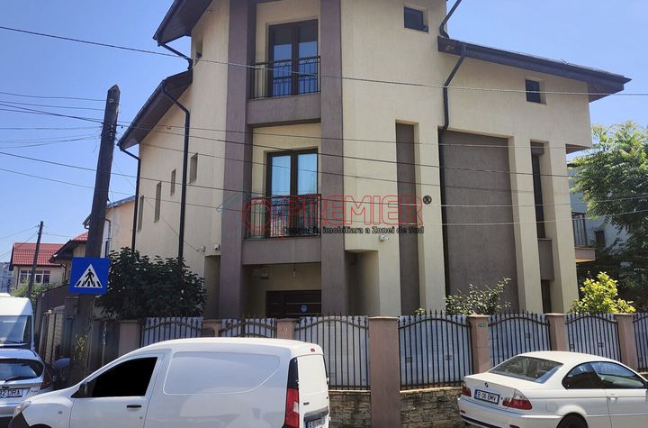 FERDINAND - Baicului vila noua spectaculoasa anunturi imobiliare Bucuresti
