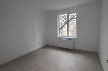 Apartament 2 camere de vanzare BARTOLOMEU - Brasov anunturi imobiliare Brasov