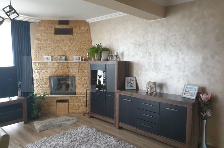 Vilă - 4 camere de vanzare GILAU - Cluj anunturi imobiliare Cluj