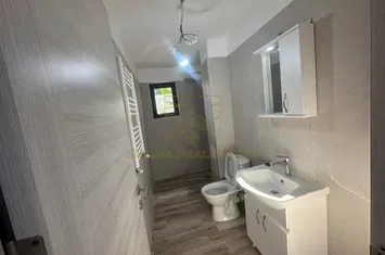 Vanzare Garsoniera decomandata, balcon, finisaje premium anunturi imobiliare Bucuresti