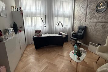 Spațiu comercial de inchiriat RADAUTI - Suceava anunturi imobiliare Suceava