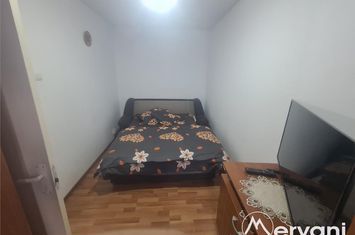 Apartament 2 camere de vanzare CENTRU - Prahova anunturi imobiliare Prahova
