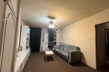 Apartament cu 3 camere, decomandat, 2 bai, zona Soarelui anunturi imobiliare Timis