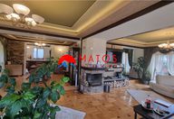 460.000 €, Vilă