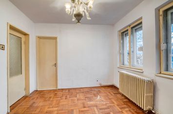 Apartament cu 3 camere, Soseaua Alexandriei - Giurgiu anunturi imobiliare Giurgiu