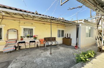 Casă - 4 camere de vanzare DACIA - Constanta anunturi imobiliare Constanta