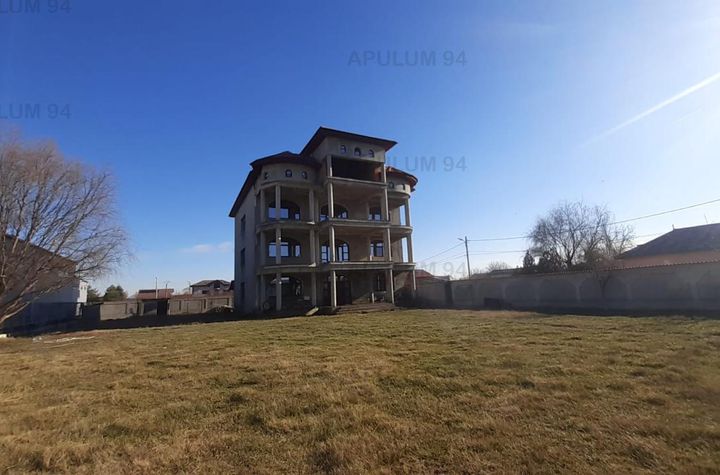 Vilă - 15 camere de vanzare 1 DECEMBRIE - Bucuresti anunturi imobiliare Bucuresti