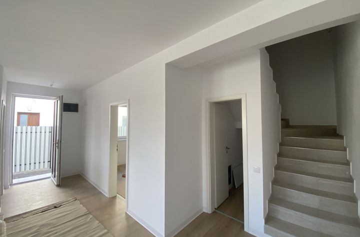 Vilă - 4 camere de inchiriat SIBIU - Sibiu anunturi imobiliare Sibiu