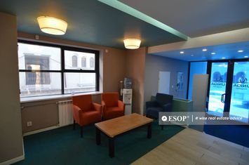 Birou de vanzare DACIA - Bucuresti anunturi imobiliare Bucuresti