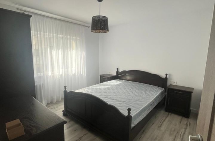 Apartament 2 camere de vanzare RADAUTI - Suceava anunturi imobiliare Suceava