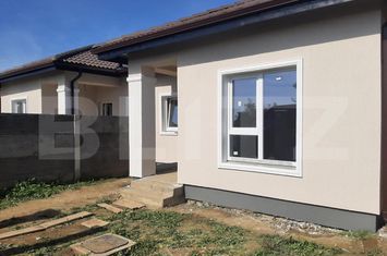 Casă - 3 camere de vanzare MOSNITA NOUA - Timis anunturi imobiliare Timis