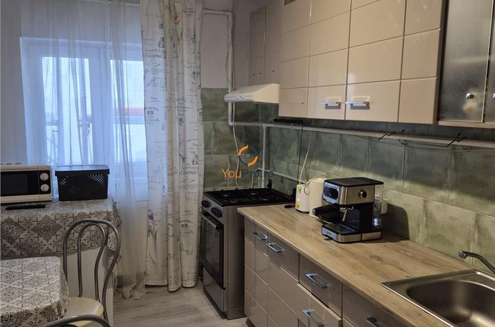 Apartament 3 camere de vanzare ARADULUI  - Timis anunturi imobiliare Timis