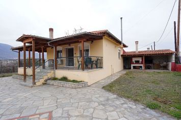 Casă individuală 64 mp pe teren 856 mp — Marmaria anunturi imobiliare Grecia