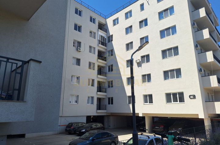 2 Camere decomandat sector 4 Grand Arena anunturi imobiliare Bucuresti