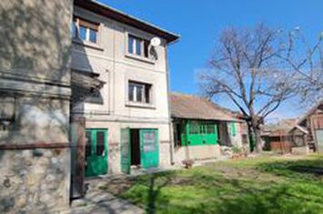 Vilă - 7 camere de vanzare SEBES - Alba anunturi imobiliare Alba