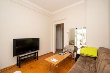 Garsonieră 45 mp în centrul Drama, etaj 3 anunturi imobiliare Grecia