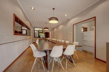 Vilă individuala 400 mp | zona Cotroceni | comision 0 anunturi imobiliare Bucuresti