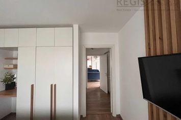 Apartament 3 camere de vanzare TRACTORUL - Brasov anunturi imobiliare Brasov