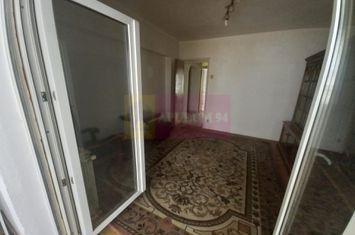Apartament 3 camere in zona Unirii-Splaiul Independentei anunturi imobiliare Bucuresti