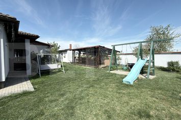 Casă - 4 camere de vanzare VETIS - Satu Mare anunturi imobiliare Satu Mare