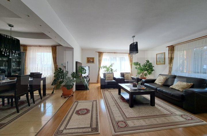 Vilă - 5 camere de vanzare BISTRITA - Bistrita-Nasaud anunturi imobiliare Bistrita-Nasaud