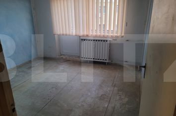 Apartament 3 camere de vanzare ALFA - Arad anunturi imobiliare Arad
