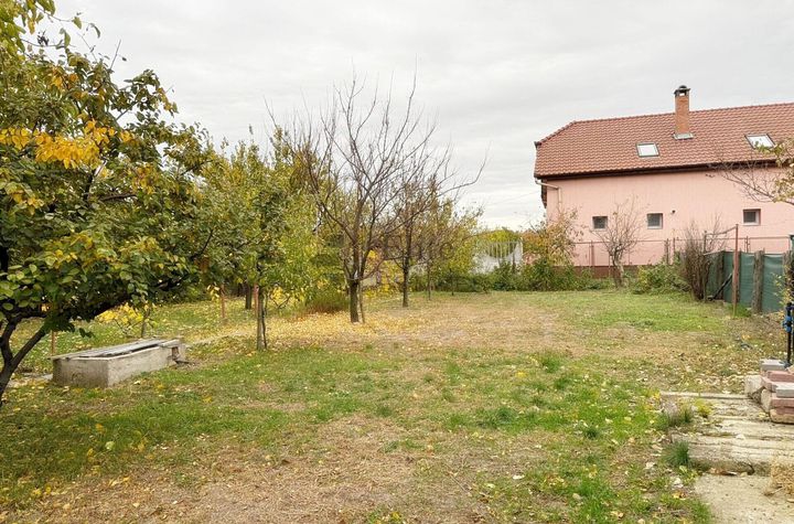 Teren intravilan de 932 mp cu iesire la centura Oradea in Zona Iosia anunturi imobiliare Bihor