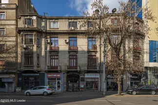 Apartament 3 camere de vânzare Bucuresti - Armeneasca