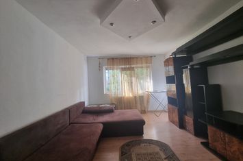 Garsonieră de vanzare BACAU - Bacau anunturi imobiliare Bacau