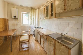 Apartament 3 camere de vanzare CETATE - Alba anunturi imobiliare Alba