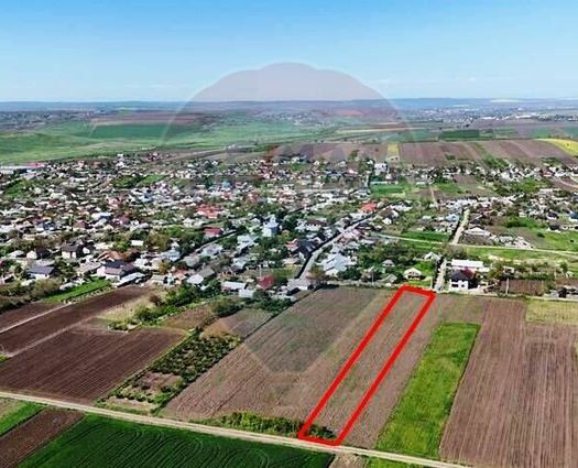 Teren Intravilan Baltati, 2316 mp