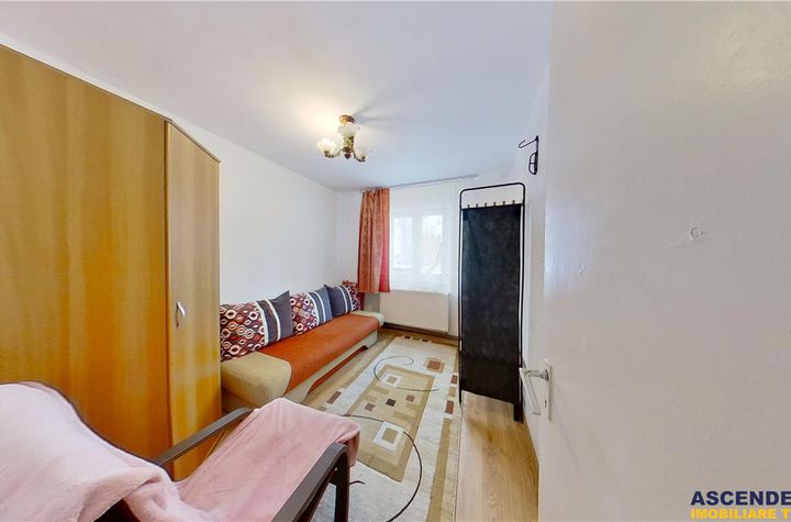 Apartament 2 camere de vanzare VLAHUTA - Brasov anunturi imobiliare Brasov