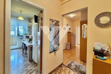 Apartament 3 camere de vanzare SIBIU - Sibiu anunturi imobiliare Sibiu