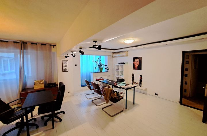 Apartament 2 camere de vanzare PANDURI - Bucuresti anunturi imobiliare Bucuresti