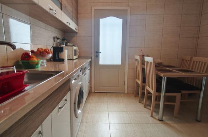 Apartament 2 camere de vanzare SIRET - Suceava anunturi imobiliare Suceava