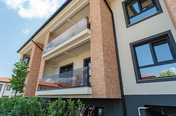 APARTAMENT CU 2 CAMERE LA PARTER CU GRADINA, GALATA, COMPLEX NOU anunturi imobiliare Iasi