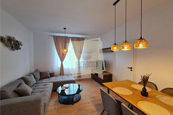 Casă - 3 camere de inchiriat CENTRAL - Sibiu anunturi imobiliare Sibiu