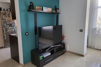 Apartament 4 camere de vanzare CALEA BUCURESTI - Dolj anunturi imobiliare Dolj