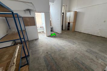 Spațiu comercial de inchiriat BROSCARIE - Sibiu anunturi imobiliare Sibiu