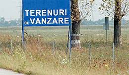 De ce nu se mişcã nimic, de 16 luni, pe piaţa terenurilor