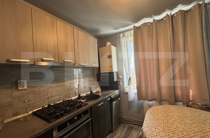 Apartament 3 camere de vanzare SATU MARE - Satu Mare anunturi imobiliare Satu Mare