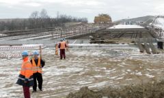 Povara Bechtel: 2.000 de noi someri ne-ar putea costa 225.000 de euro pe luna