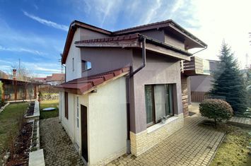 Vilă - 5 camere de vanzare CLUJ-NAPOCA - Cluj anunturi imobiliare Cluj