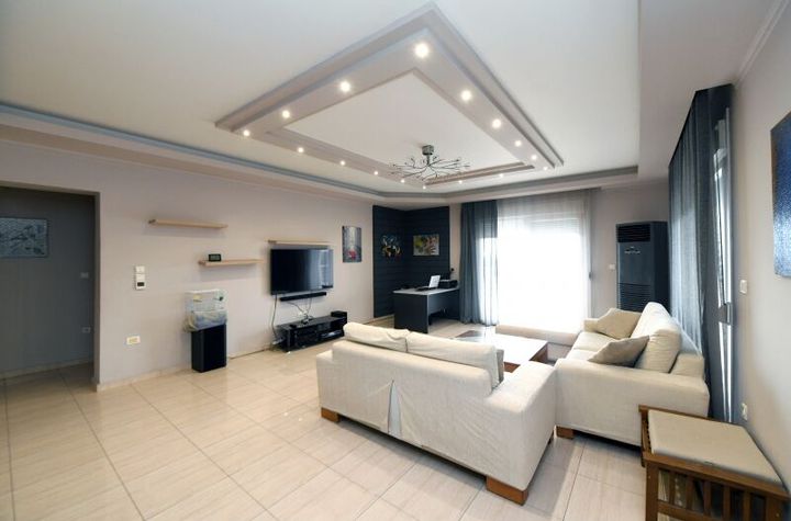 Casă individuală 317 mp pe teren 966 mp, Neo Souli anunturi imobiliare Grecia
