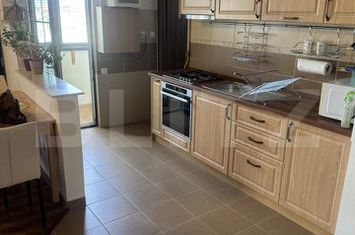 Apartament 3 camere de vanzare FLORESTI - Cluj anunturi imobiliare Cluj