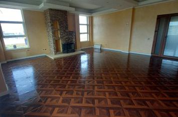 Apartament 8 camere de vanzare GEORGE ENESCU - Dolj anunturi imobiliare Dolj