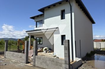 Vilă - 4 camere de vanzare CRISTIAN - Sibiu anunturi imobiliare Sibiu